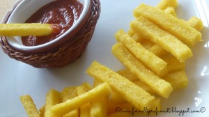 polenta chips e ketchup - gluten Free Travel and living