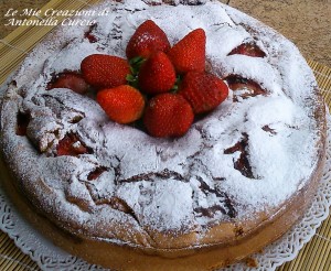 ciambella con fragole - Gluten Free Travel and Living