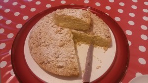 torta soffice alle mandorle - Gluten free Travel and Living