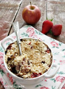 crumble di mele  - Gluten Free Travel and Living