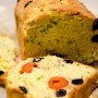 Cake ai pomodorini e olive taggiasche