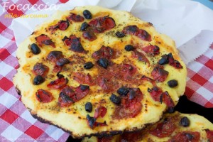 Focaccia alla curcuma - Gluten free Travel & Living