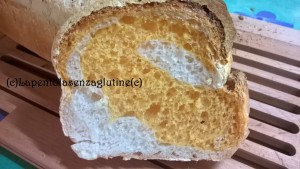 pane bicolore al pomodoro  - Gluten Free Travel & Living