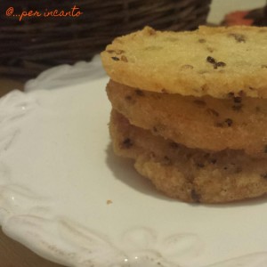 chips di polenta bianca al sesamo tostato - Gluten Free travel & Living