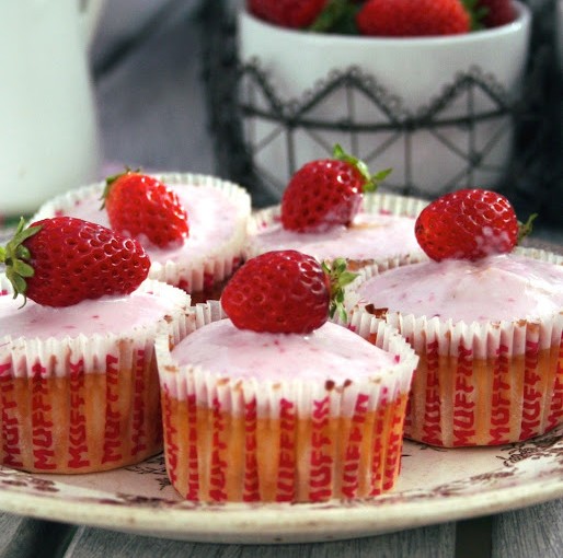cupcakes-con-fragole-e-ricotta8592-rid-514x510