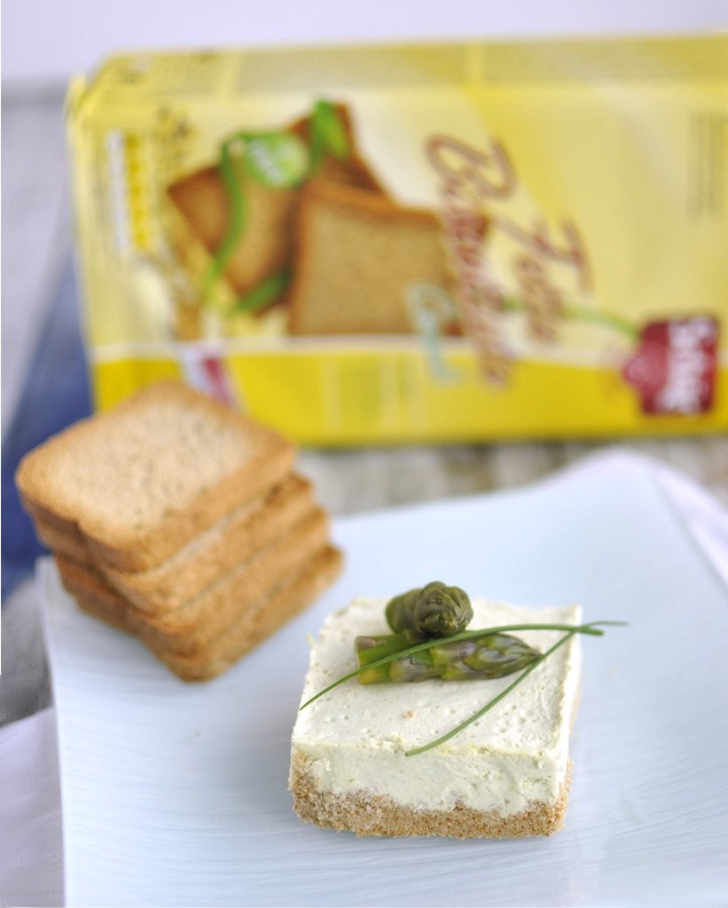 Cheesecake salata con fette biscottate Cereali Schär - Gluten Free Travel and Living