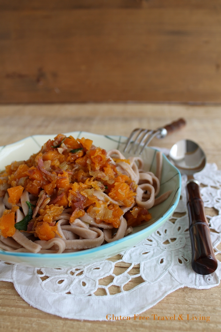 Tagliatelle alle castagne con zucca e pancetta - Gluten Free Travel and Living