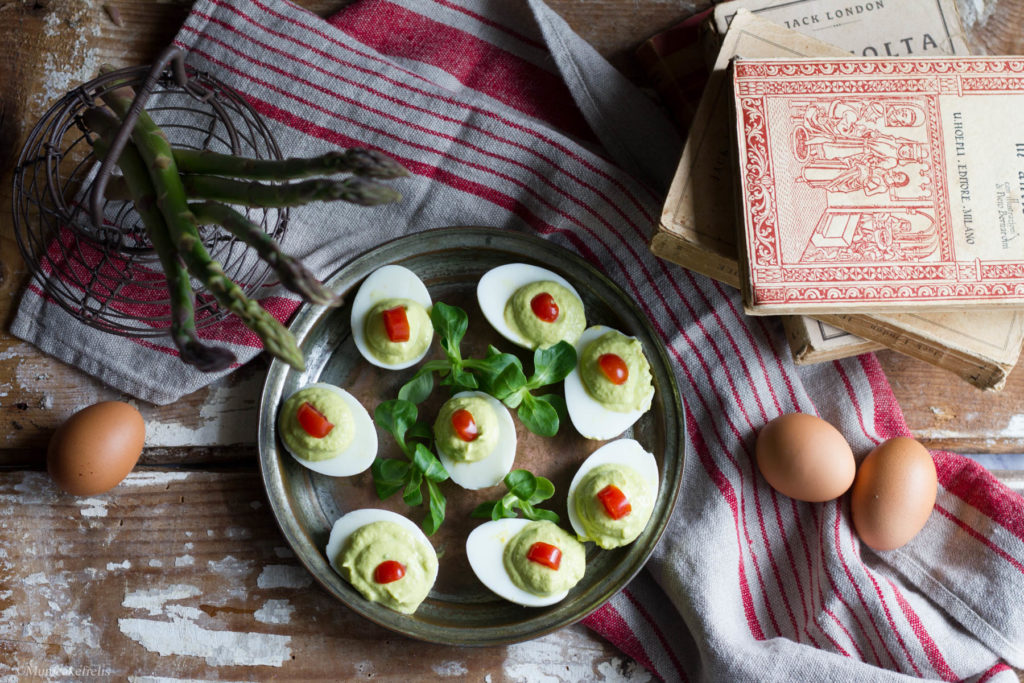 Uova ripiene di asparagi Gluten Free Travel & Living