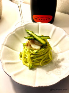 spaghetti pesto asparagi e capesante - Gluten Free Travel and Living