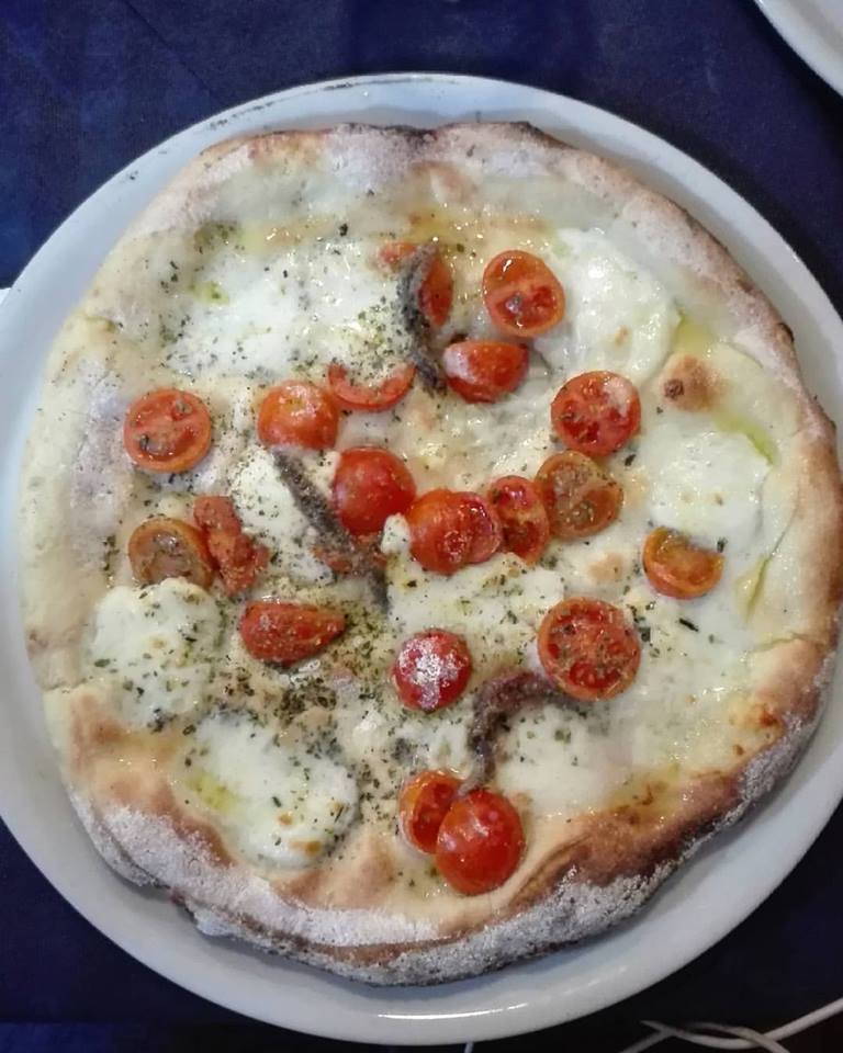 Pizza di Mistral Pizzeria di Palermo - Gluten Free Travel & Living