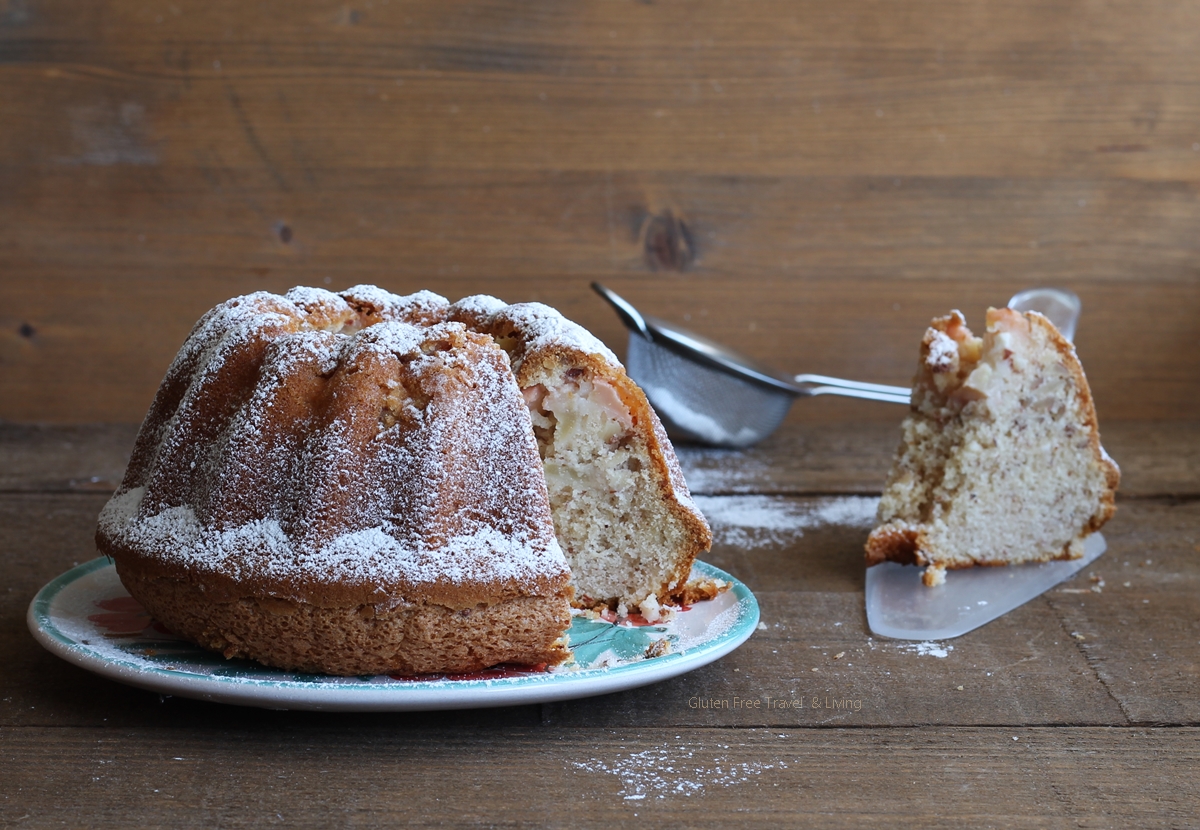 Ciambella con pere e mandorle senza glutine, la video ricetta - Gluten Free Travel and Living